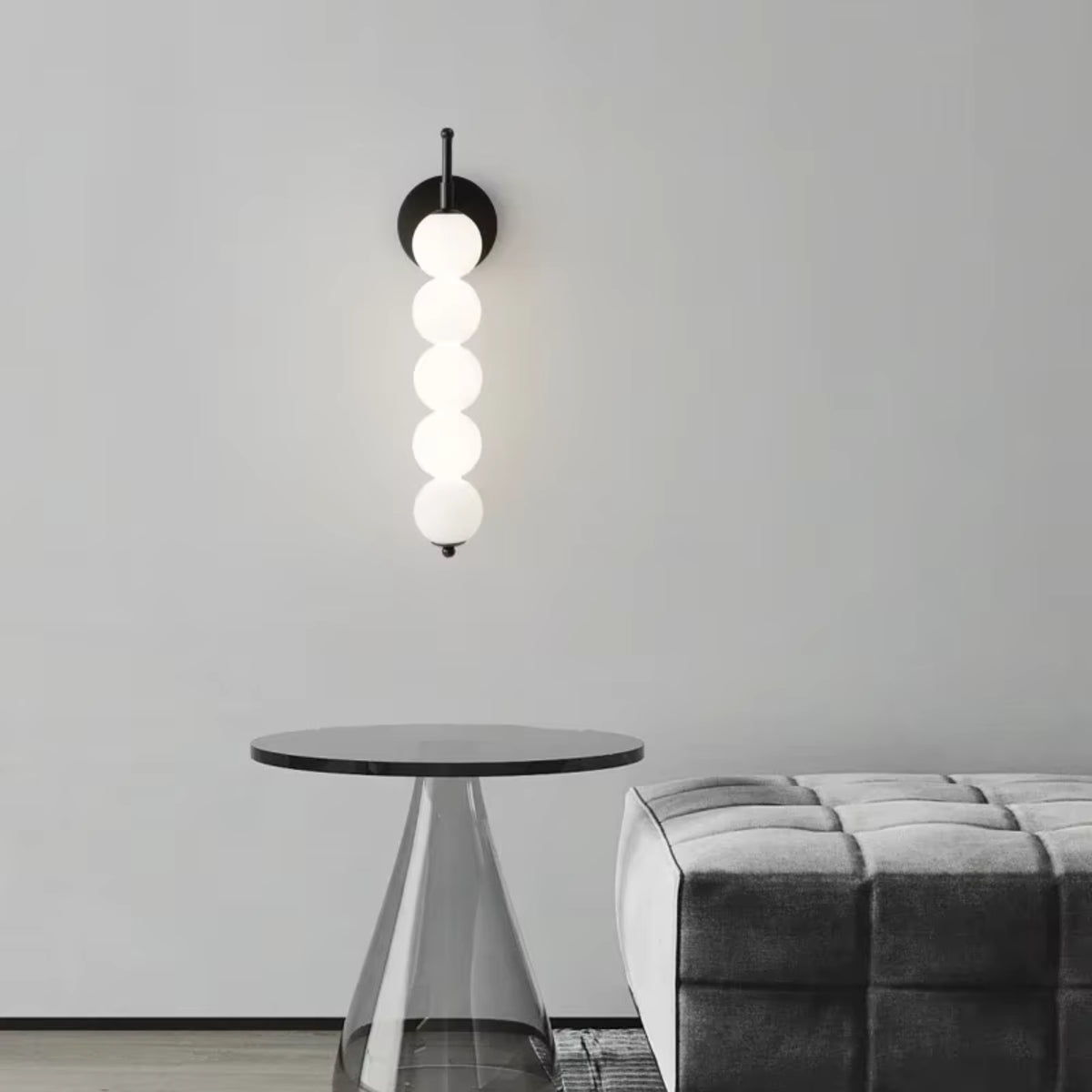 Applique Murale Boréale - Sphères Verre Opale & Laiton LED