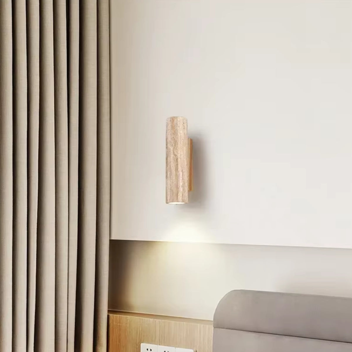 Applique Murale Sculpturale Gaïa - Travertin Naturel & Ambiance Chaleureuse