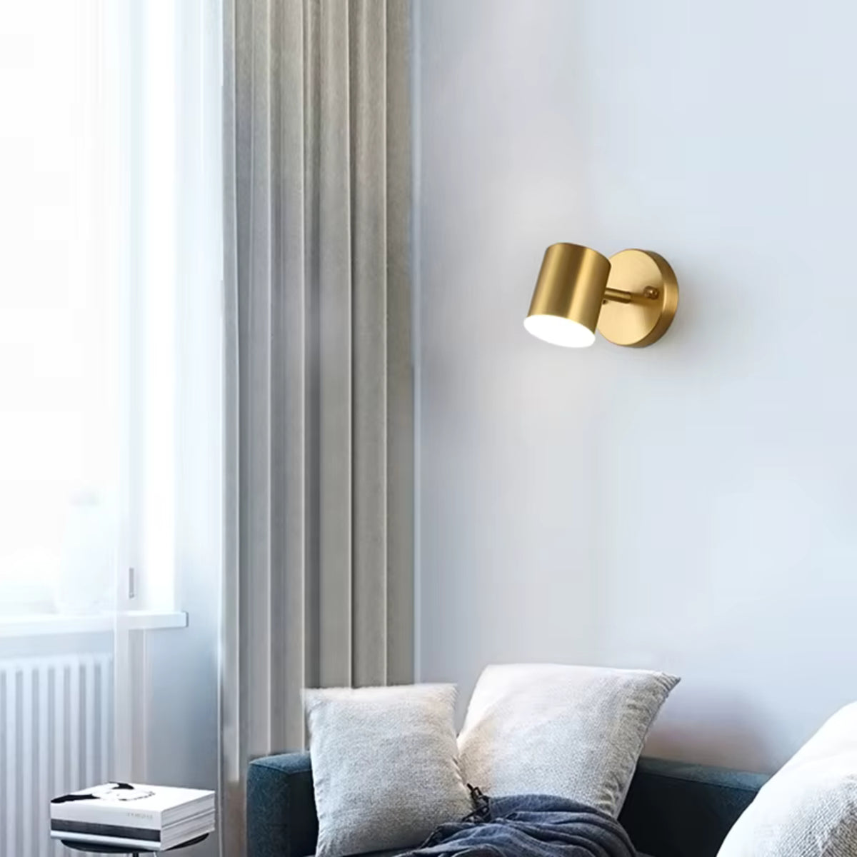 Applique Murale Nordique Astrid — Laiton & Aluminium Cylindrique