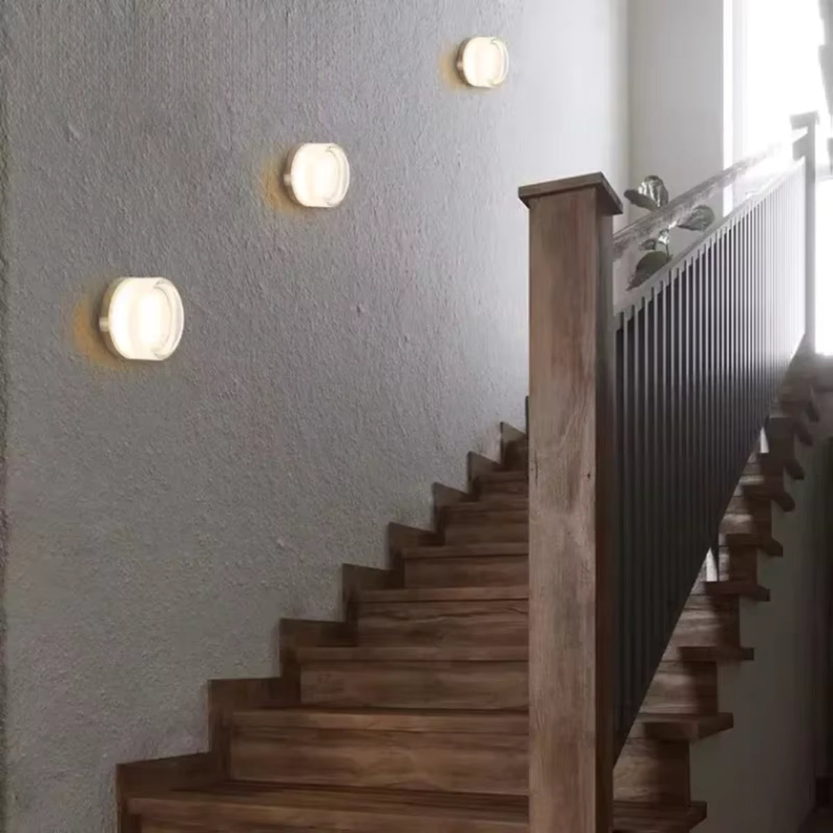 Applique Murale Ronde Orphée — Verre Flûté & Finition Métal