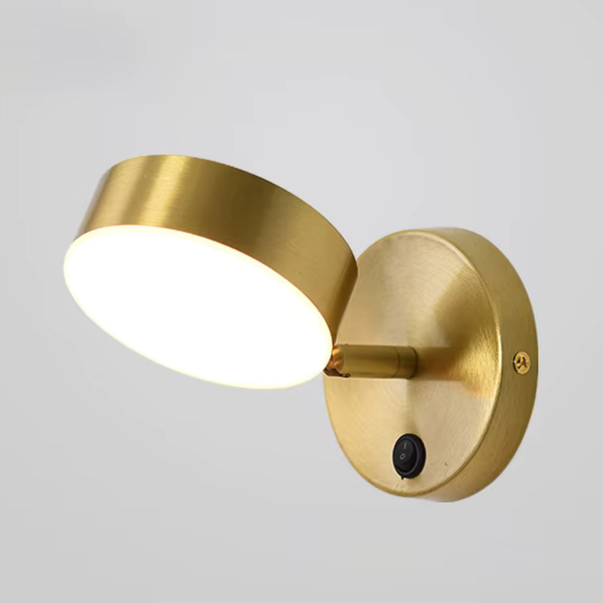 Applique Murale Nordique Astrid — Laiton & Aluminium Cylindrique