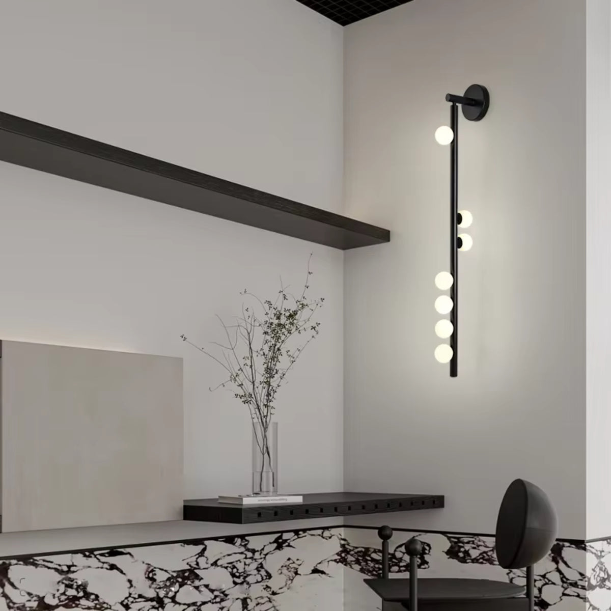 Applique Murale Verticale Astrée - Laiton & Sphères Lumineuses