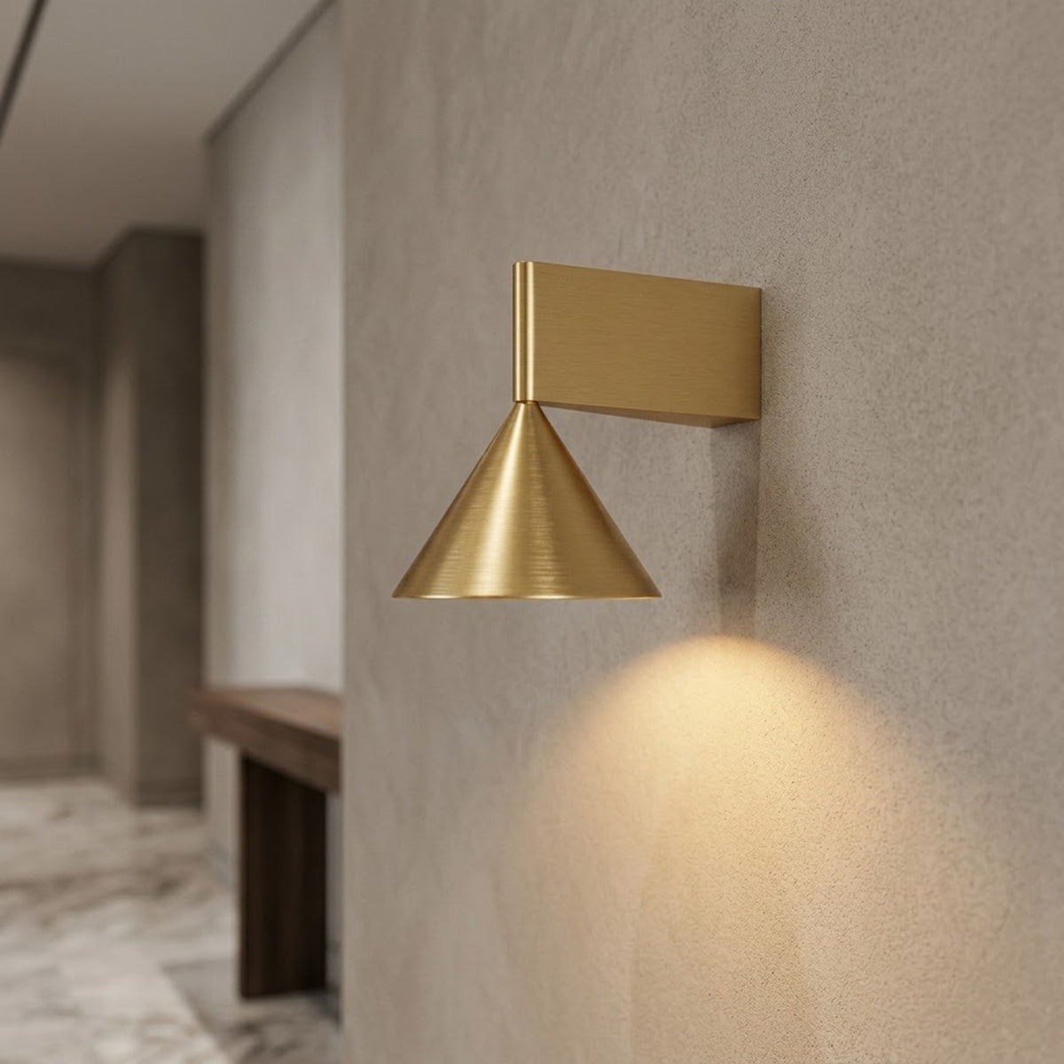 Applique Murale Milano — Aluminium Brossé & Design Minimaliste
